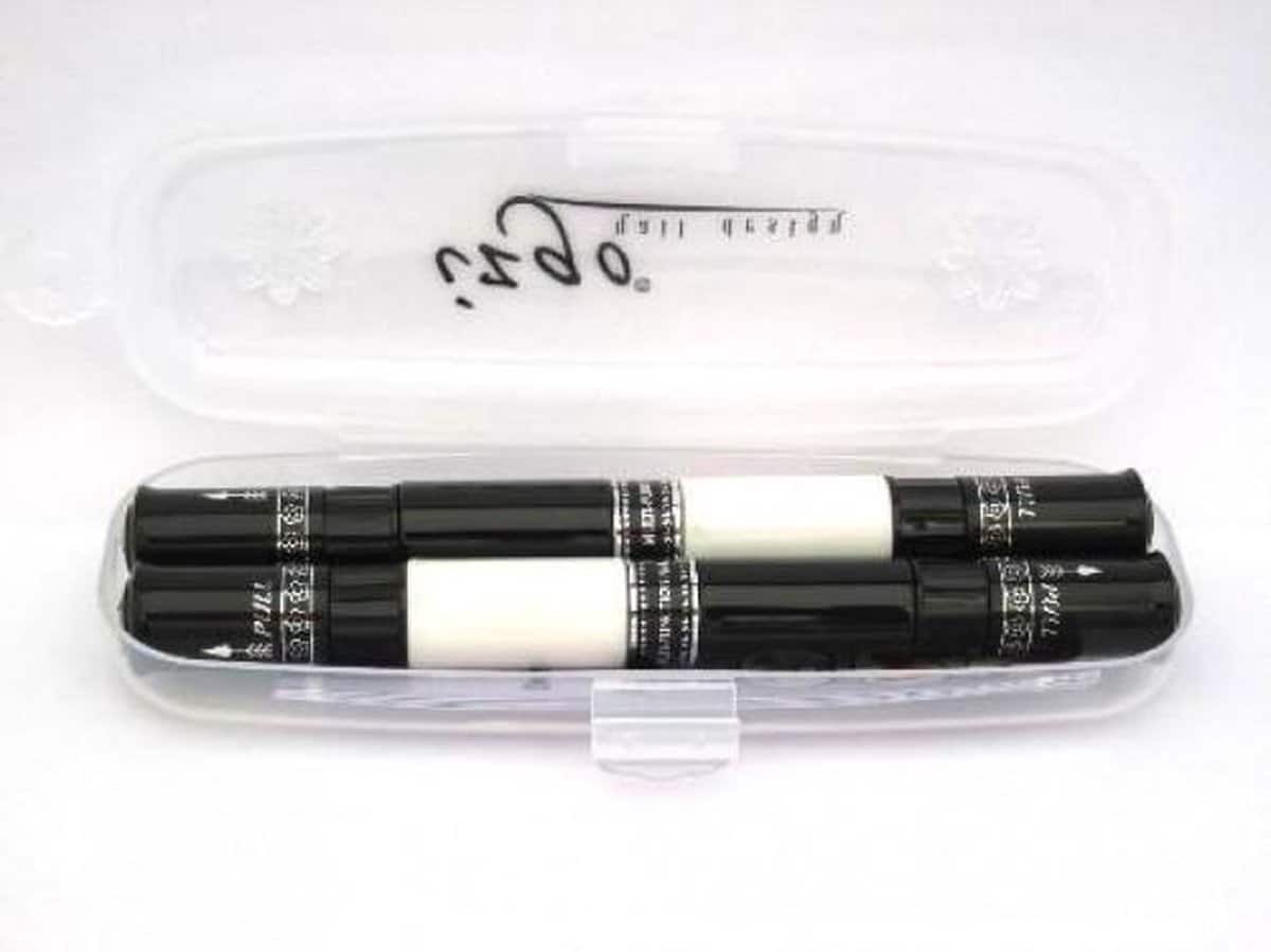 IZGO Naildesign 2 1 Nagellak DUO Nail Art Pen Black&White Set - Alles over gelnagels